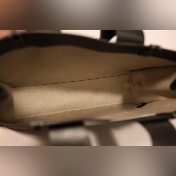 Chloé Large Woody Tote - Black Leather NWT + Box - Picture 3 of 7